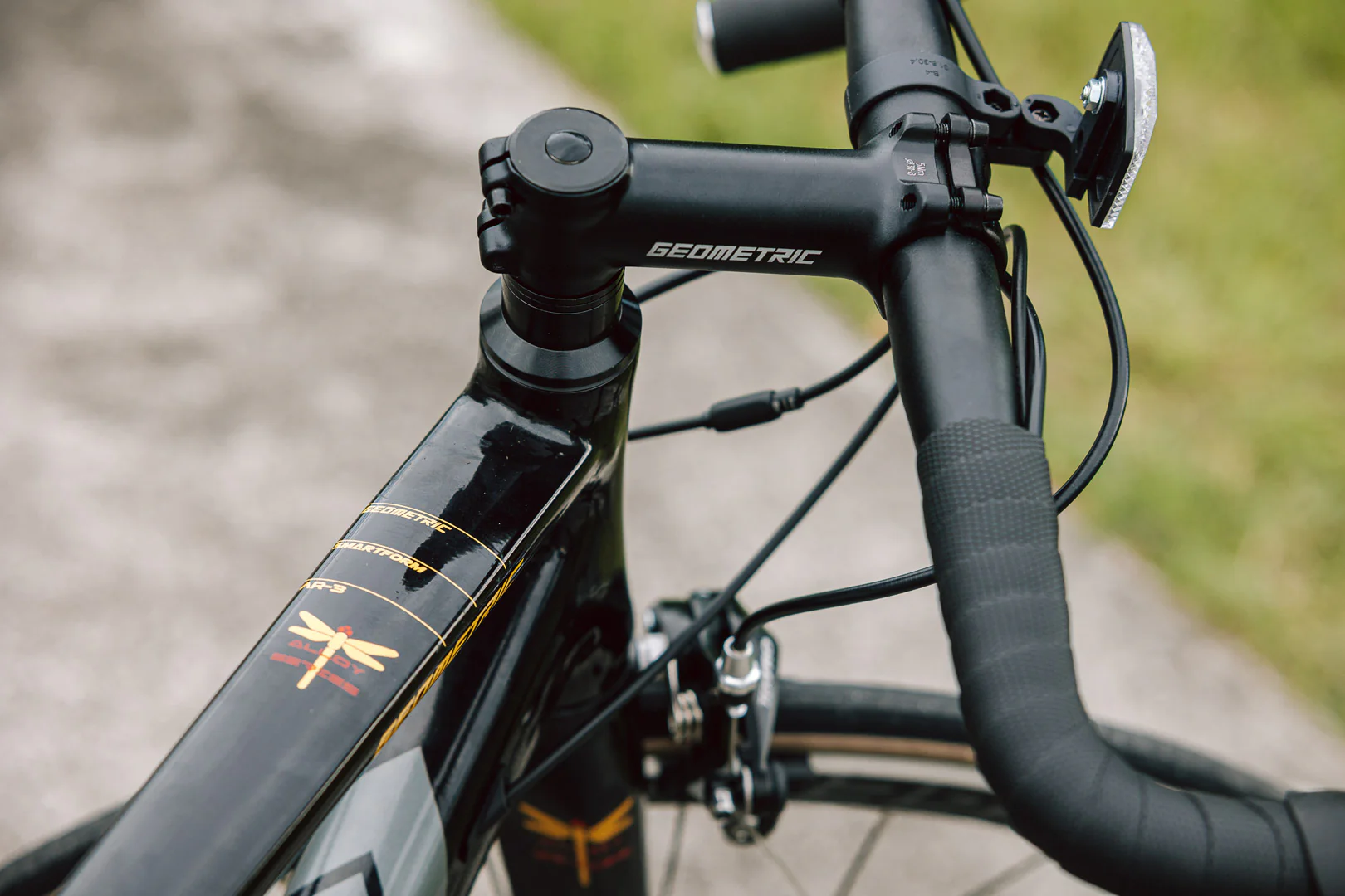 Geometric AR3 Tiagra 2x10 Road Bike - Image 9