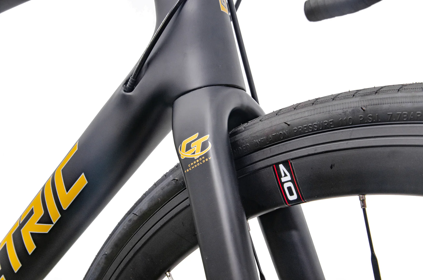 Geometric Corsa C Disc 105 Road Bike - Image 6