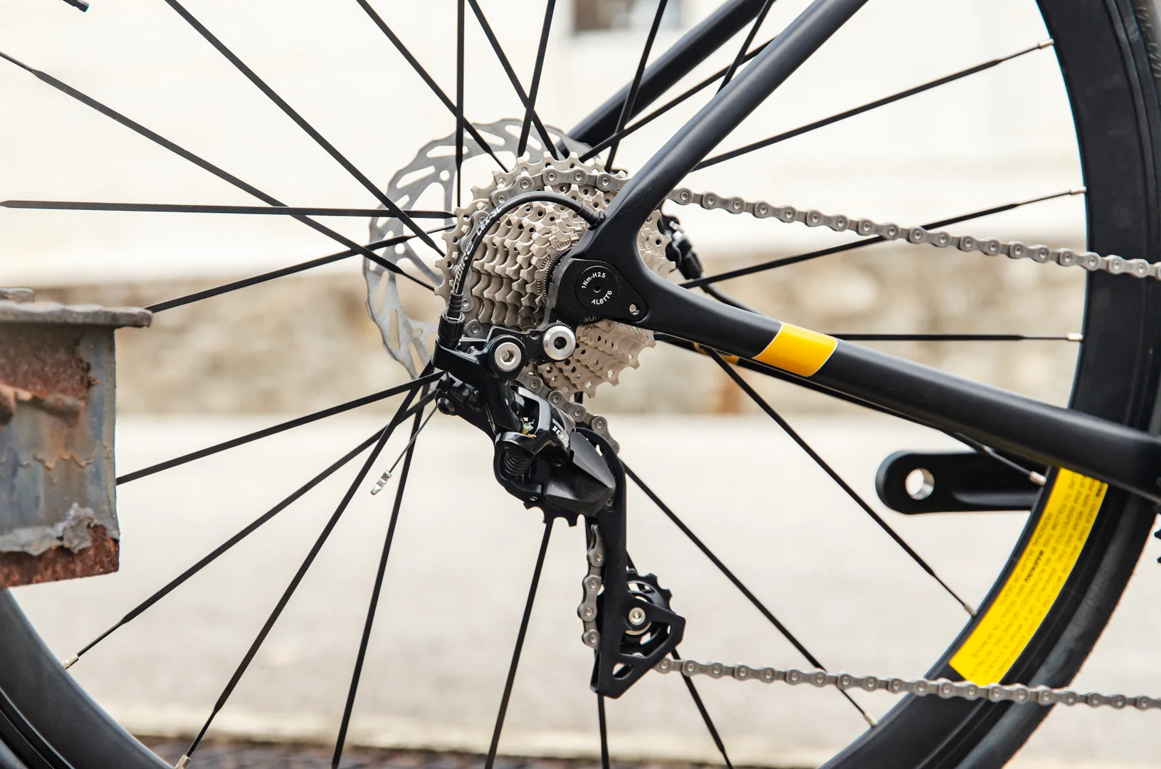 Geometric Corsa C Disc 105 Road Bike - Image 14